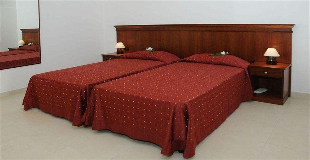 Agri Hotel Conte Salentino Sant Isidoro  Εξωτερικό φωτογραφία