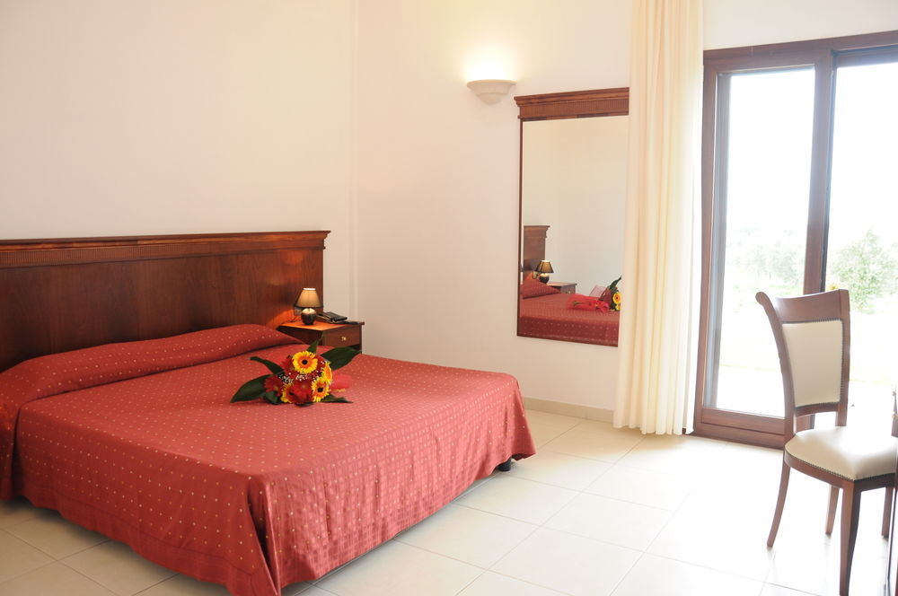 Agri Hotel Conte Salentino Sant Isidoro  Εξωτερικό φωτογραφία